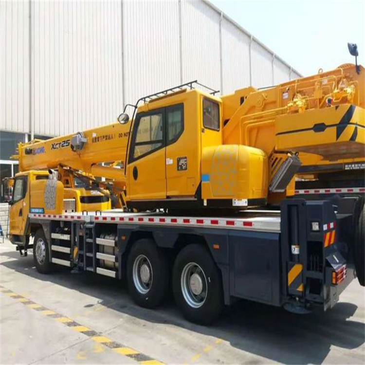 东方华侨农场哪里有租赁吊车的