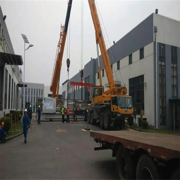 东方华侨农场吊十吨用多大的吊车