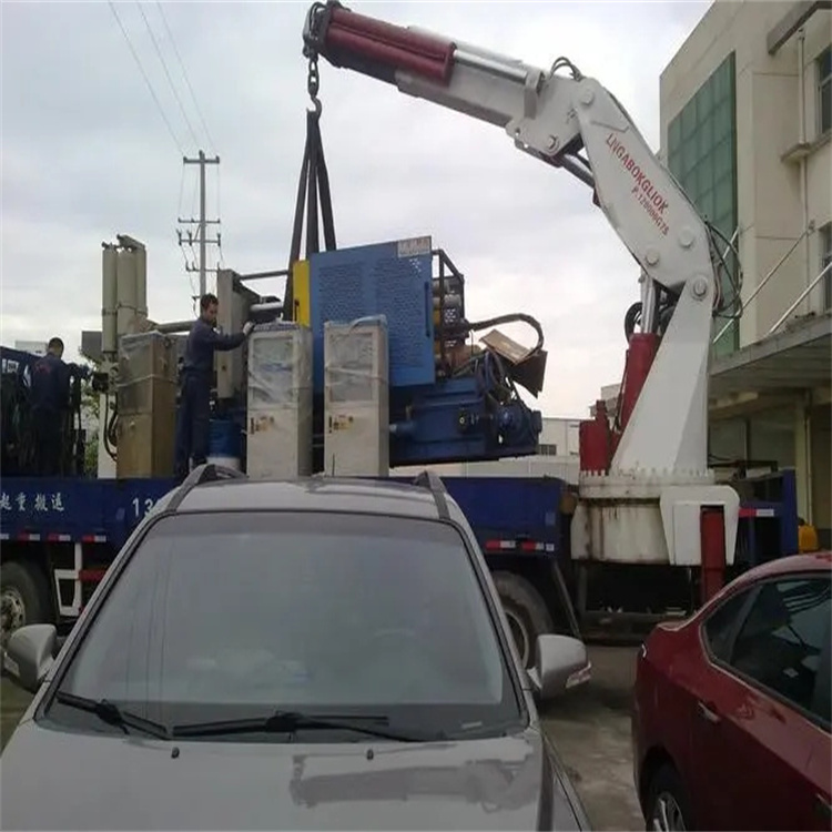 东方华侨农场吊车救援小汽车怎么吊